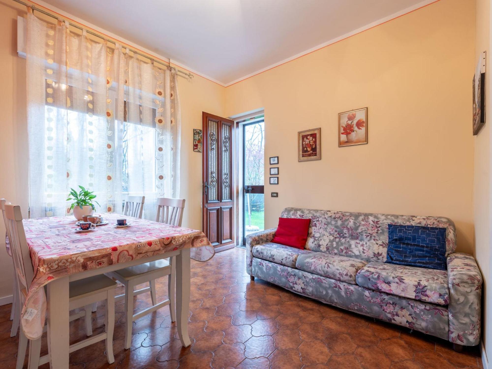 Apartment Casa Dei Fiori By Interhome Mergozzo Luaran gambar